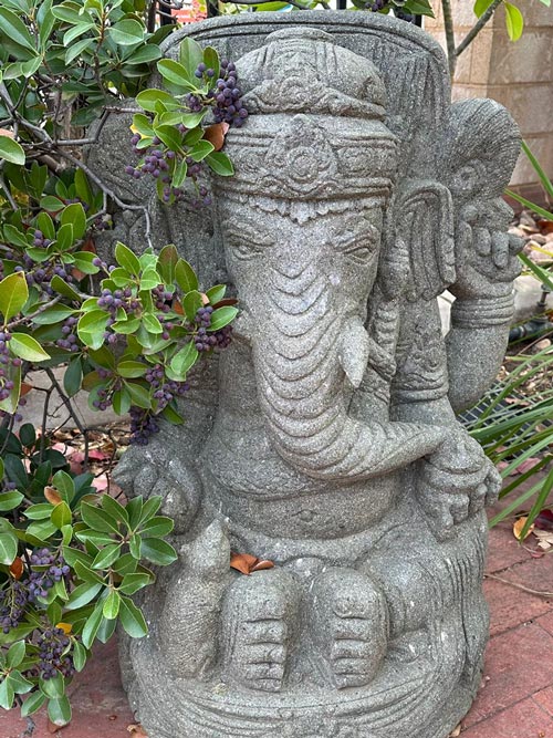 ganesha-meditating