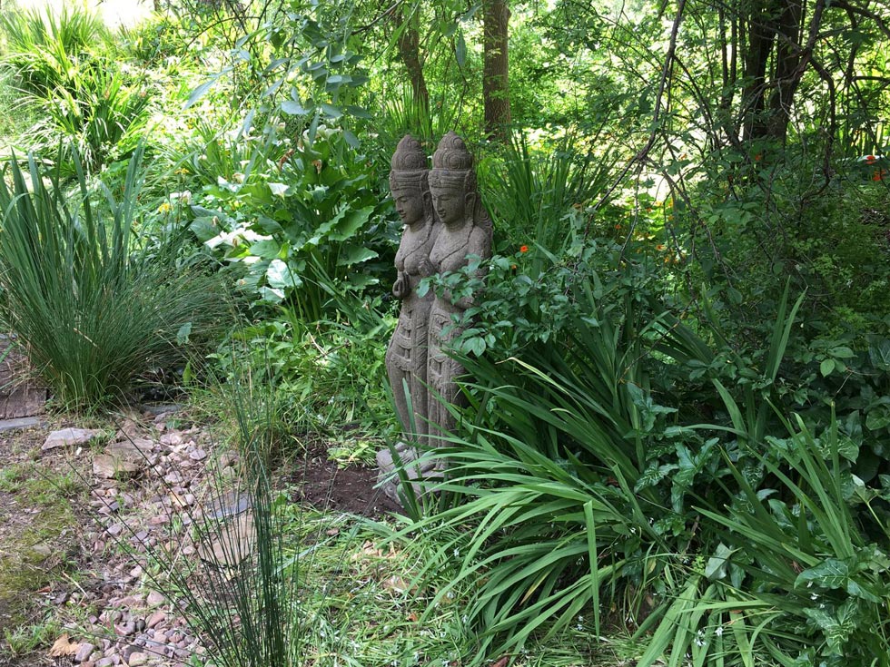 Java Lava greenstone statues Adelaide